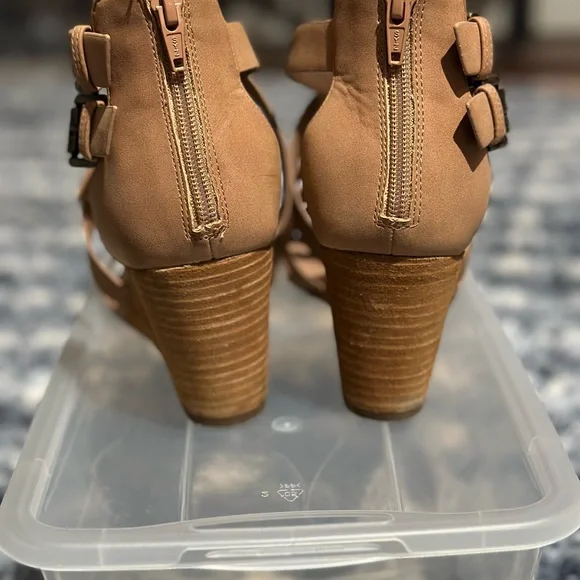 Crown Vintage wedges size 8.5 - Picture 4 of 4